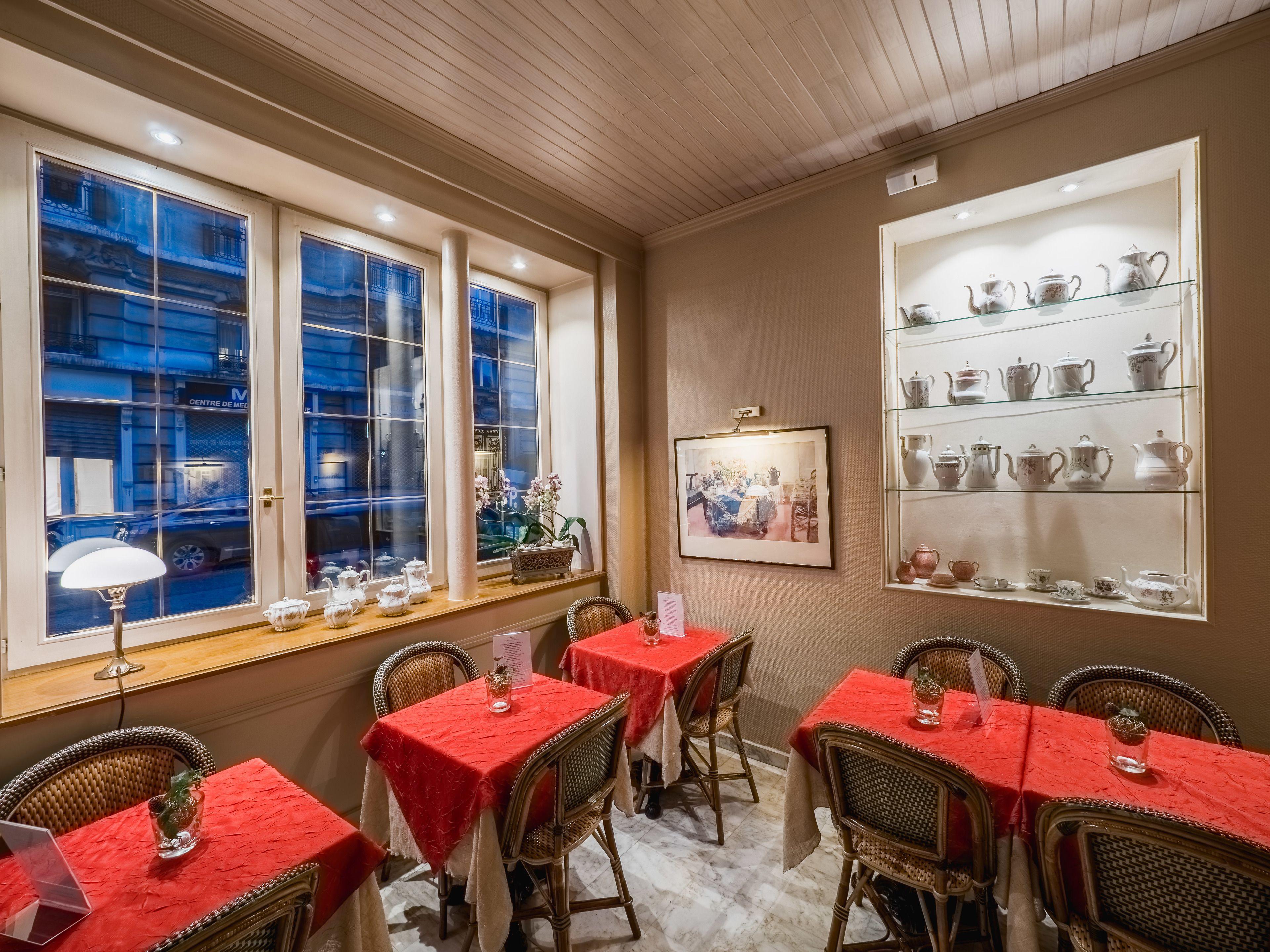 New Orient 3* Parigi